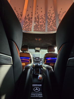 Mercedes-Benz V250D 航空座椅版