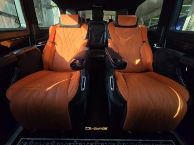 Mercedes-Benz V250D 航空座椅版
